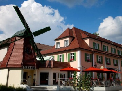 Photo:  Zur Windmühle***